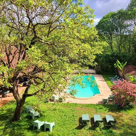 Bed and Breakfast Le Manoir Du Moulin De Madame Villeneuve-sur-Lot Exterior foto