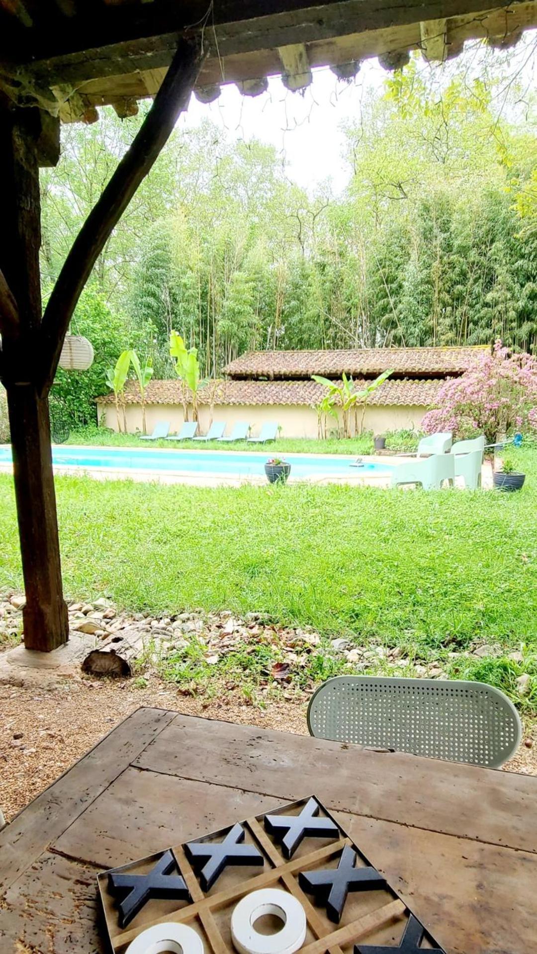 Bed and Breakfast Le Manoir Du Moulin De Madame Villeneuve-sur-Lot Exterior foto